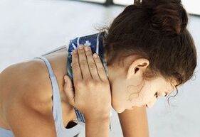 Compresser comme moyen de traiter l'ostéochondose cervicale